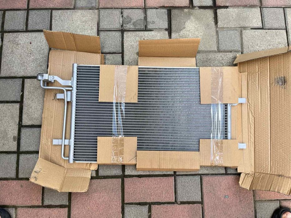 Радіатор кондиціонера