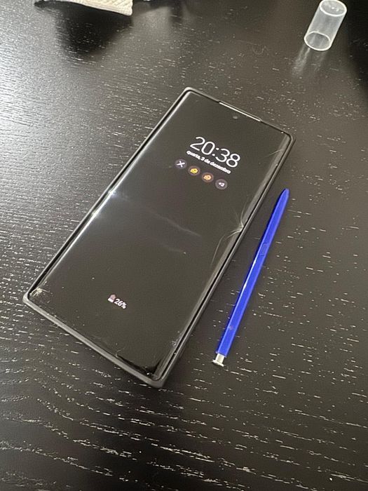 Samsung galaxy Note 10+ 12 GB Ram 256 GB   ver descrição