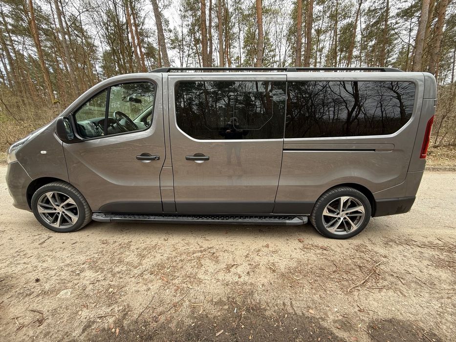 Renault Trafic Renault trafic(opel vivaro) 1.6dci 145 manual brygadówka 5 osobowa