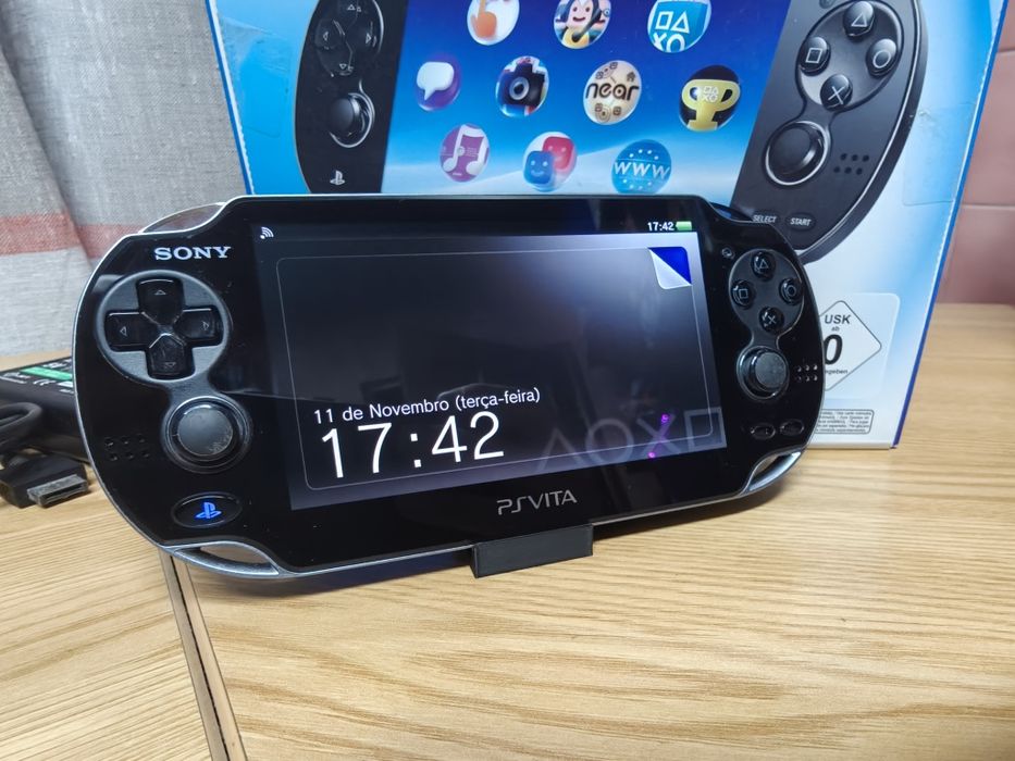 PlayStation PS Vita em caixa