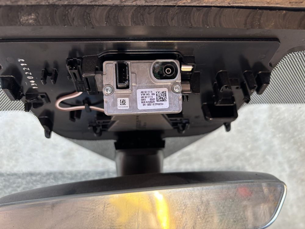 Szyba czołowa Audi Q8 URUS kamera sensor lusterko przód