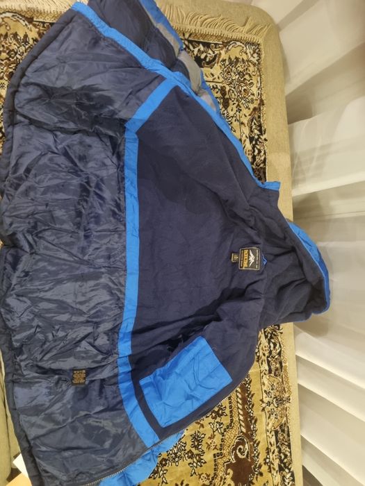 Продам куртку для хлопчика