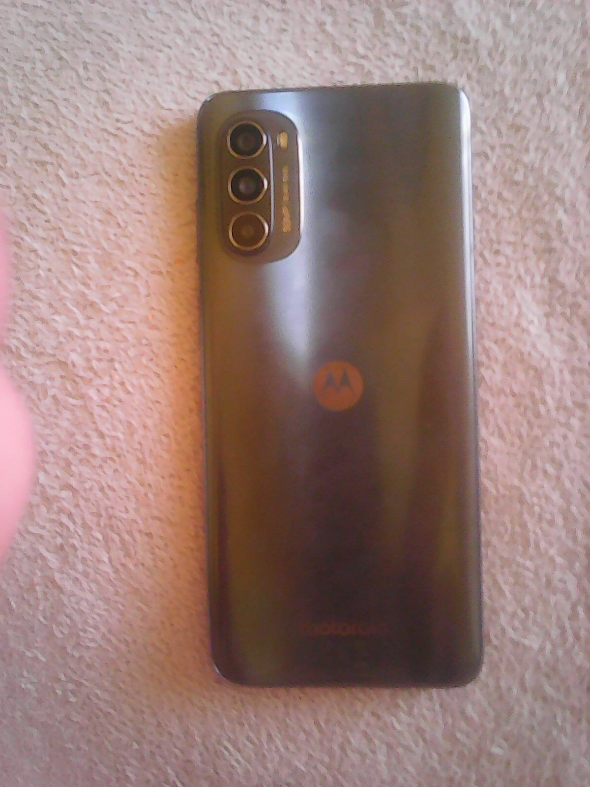 Sprzedam Motorolę G52 stan idealny