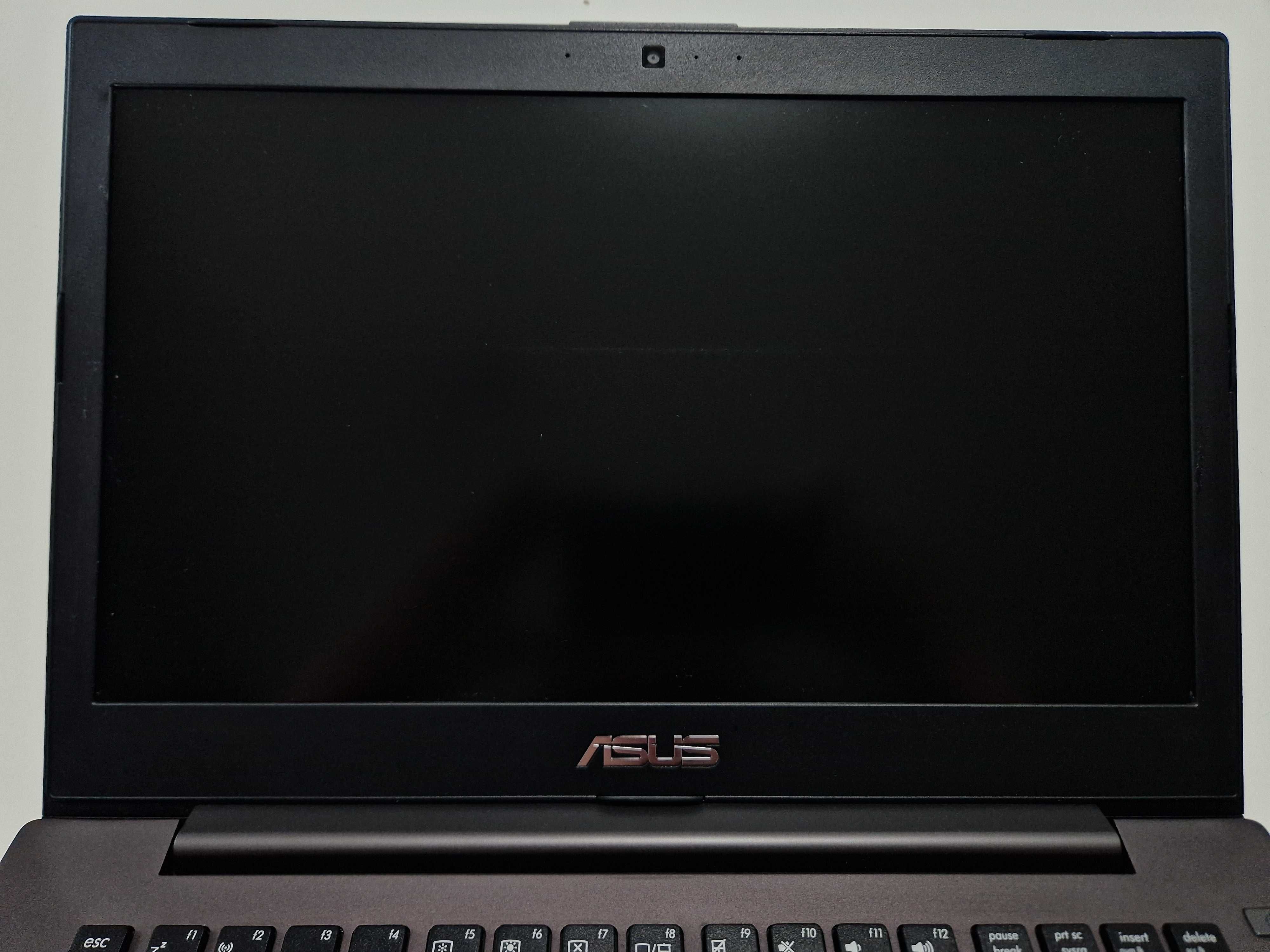 Laptop Asus P5430UA 14" i5 6200U 12GB RAM 256GB SSD Windows 10 Pro