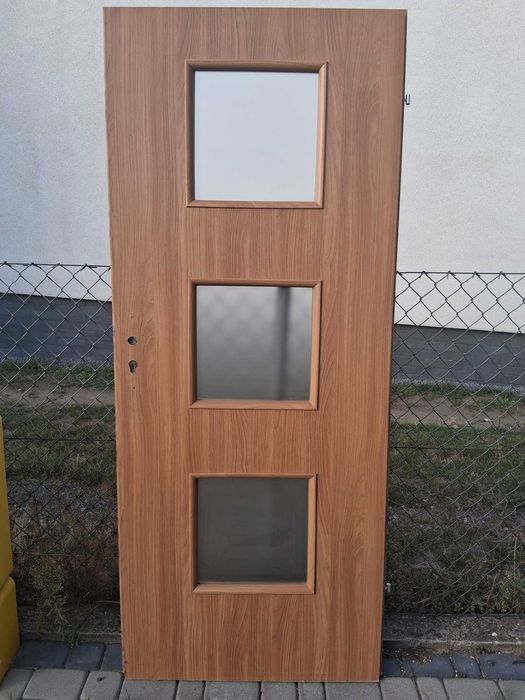 Drzwi wewnętrzne 80 lewe, brązowe