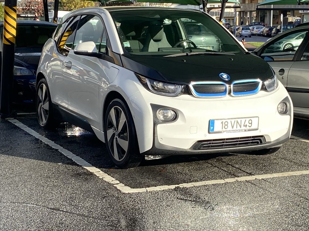 Bmw I3 rex com extras