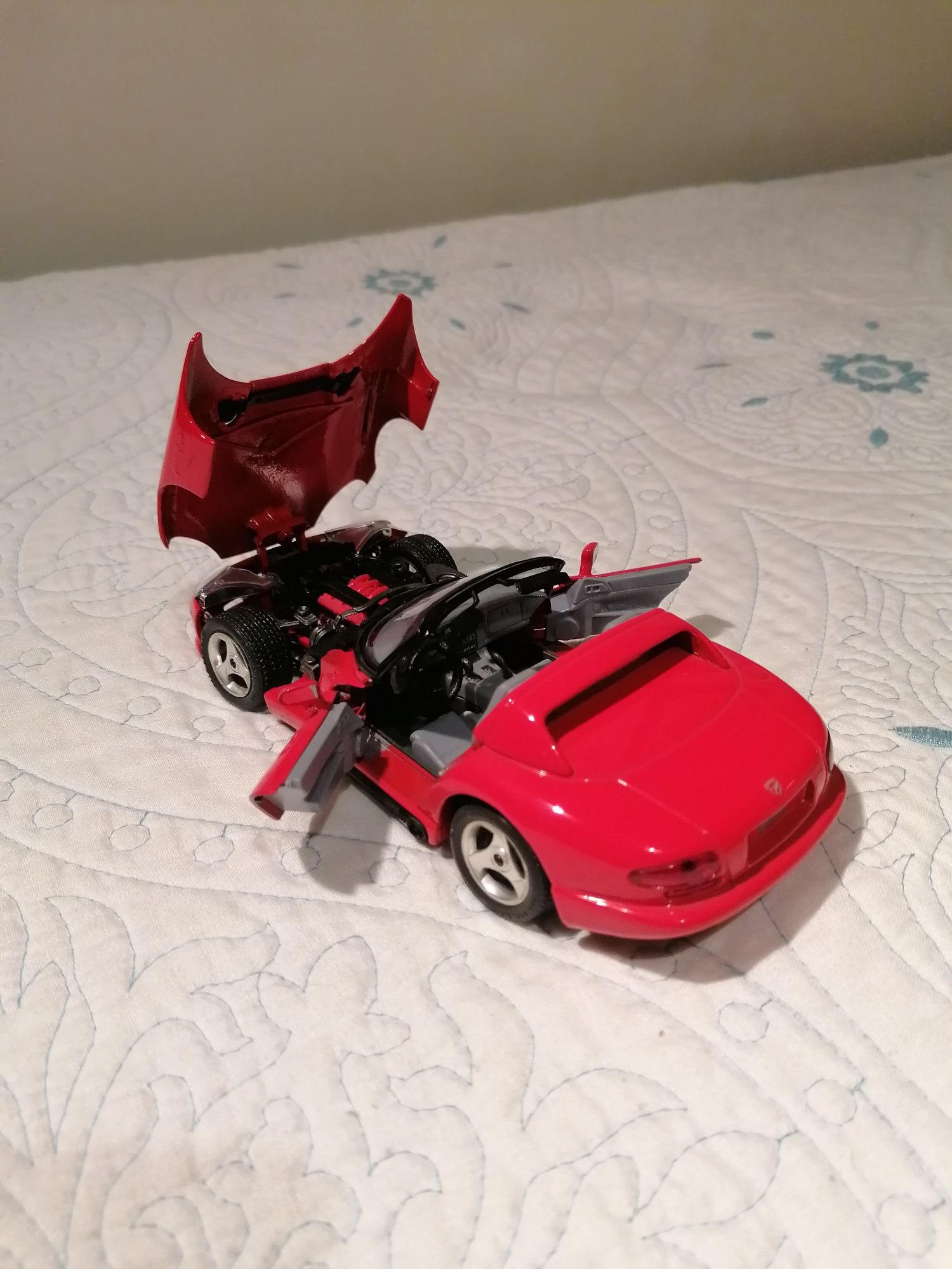 Dodge Viper RT /10 burago 1/24