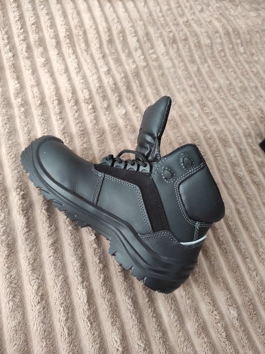 Ботинки демисезонные