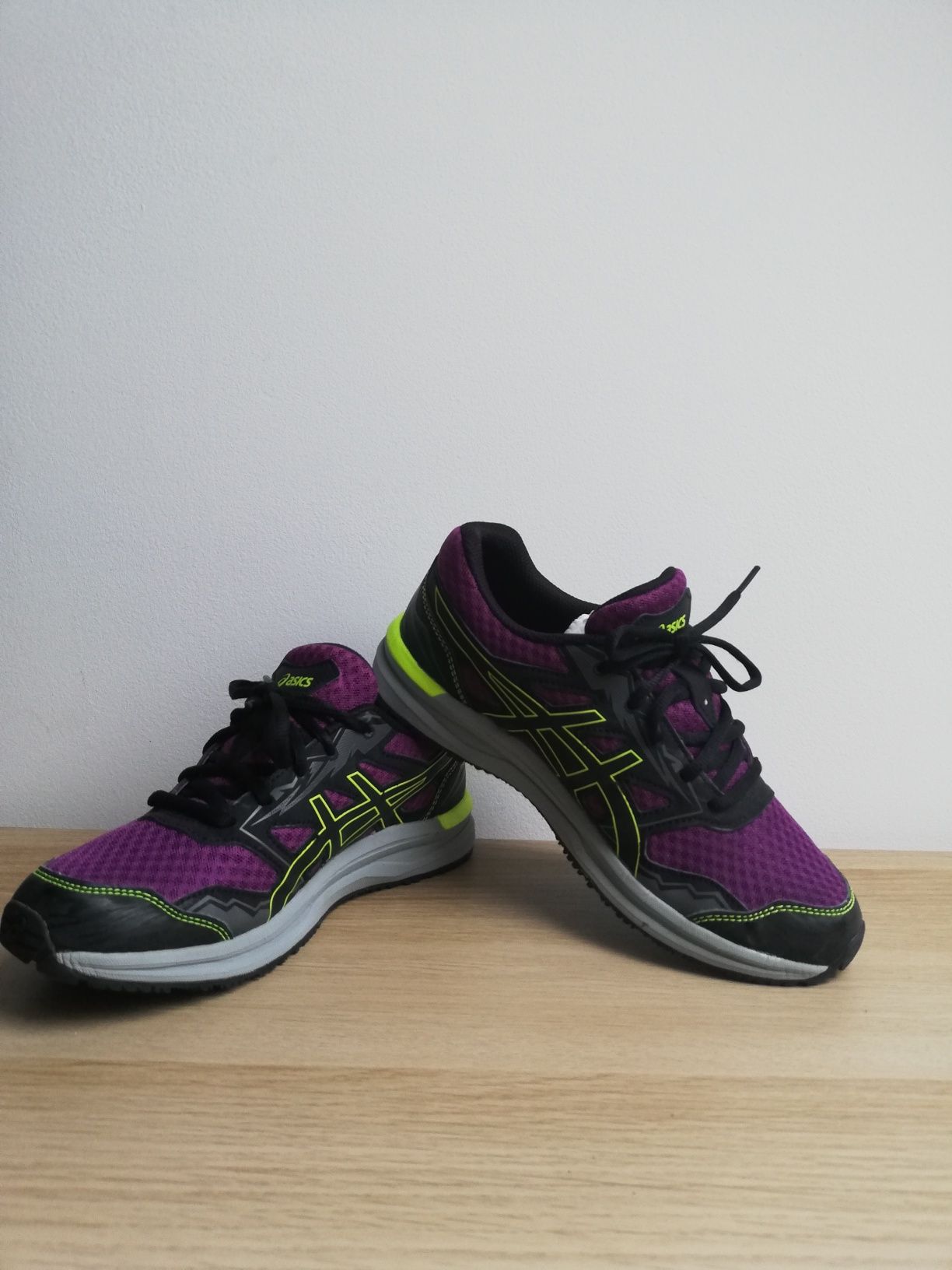 Buty sportowe Asics,rozmiar 37,5