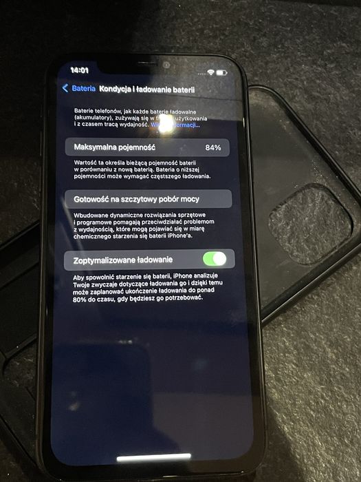 Iphone 11 czarny 84%