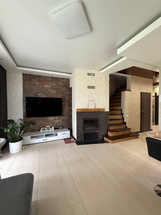 Продам котедж Масив Київський