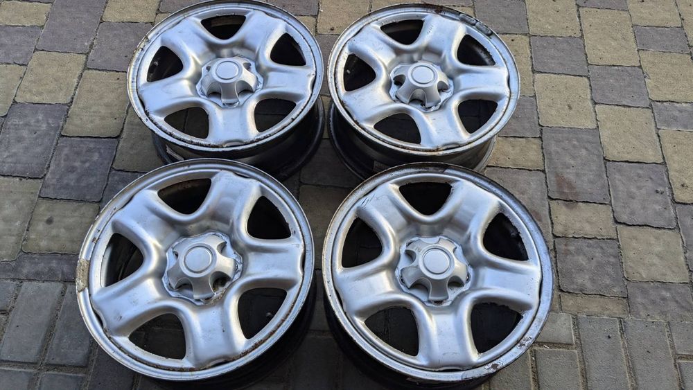 Диски от Toyota Rav4 r16 5/114.3