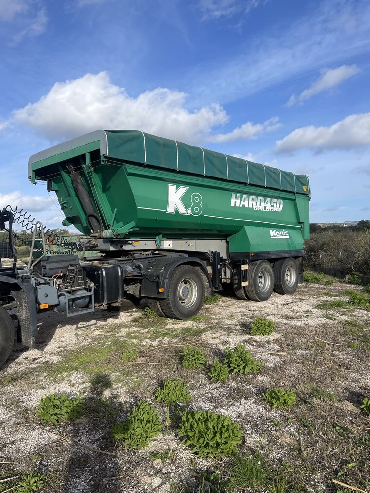 Conjunto Tractor Volvo 4x4 FM 400 Semi-Reboque Galucho