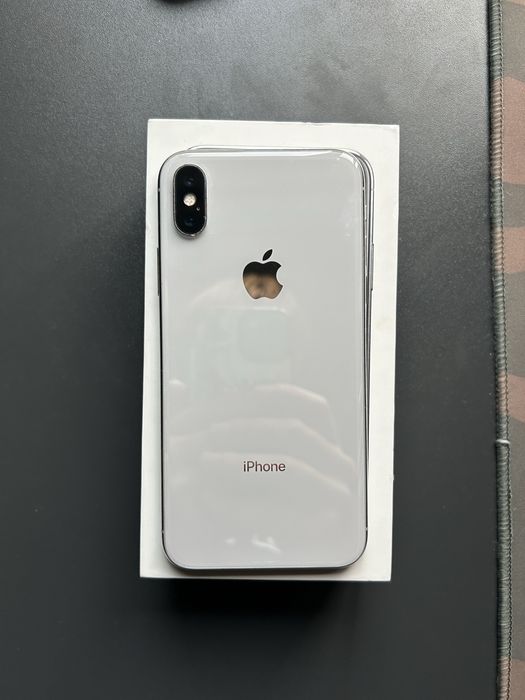 Iphone X. В отлично состоянии. На 64 гб