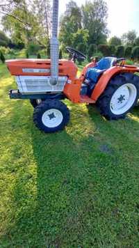 Minitraktor Kubota B 1600 z kosiarką