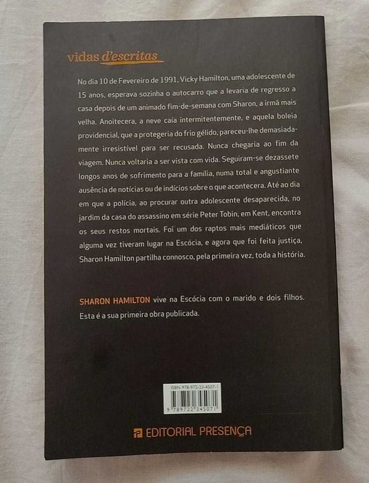 Livro "Desaparecida na noite" - Sharon Hamilton