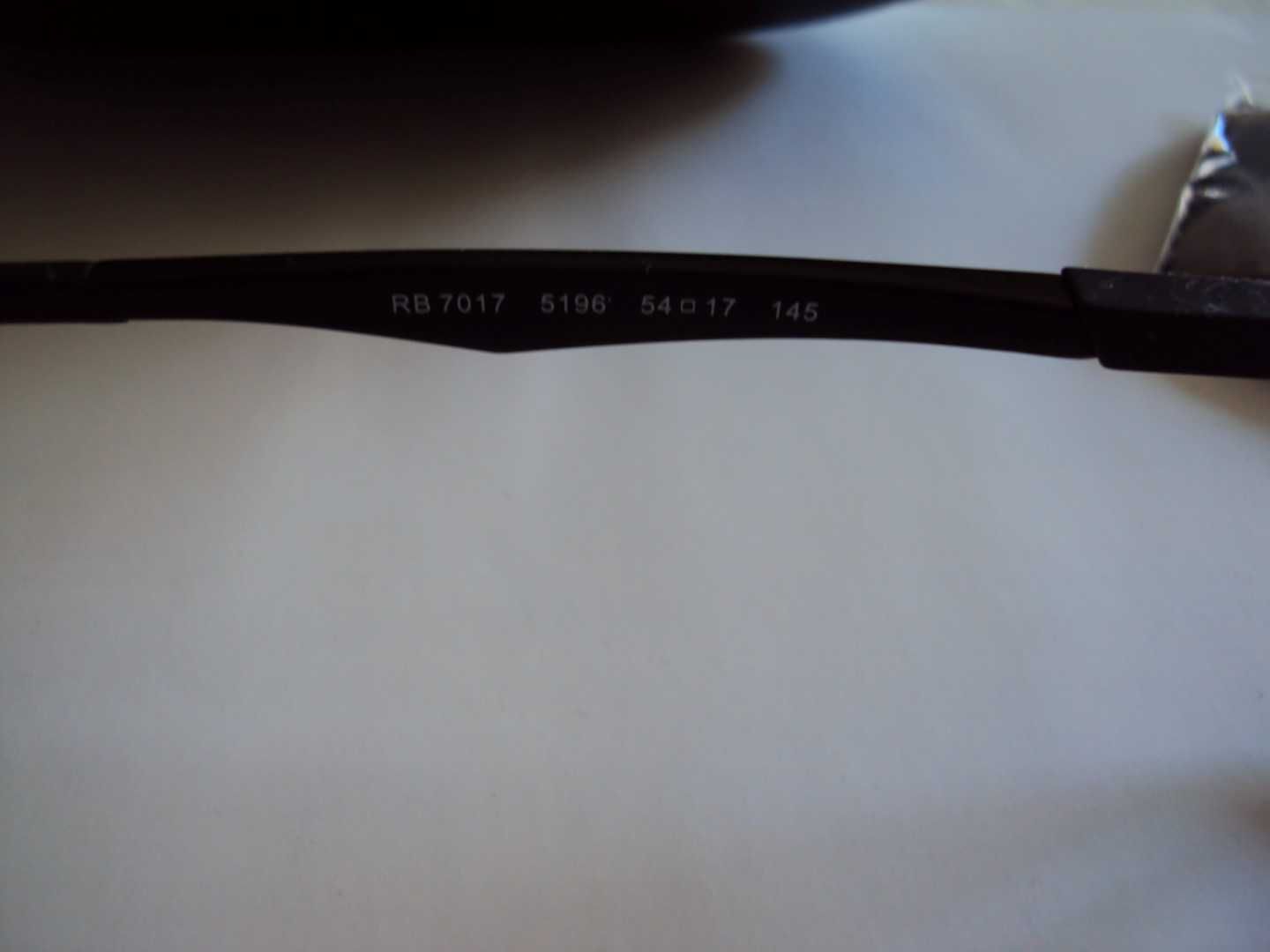 Óculos Ray Ban RX 7017  (novos)