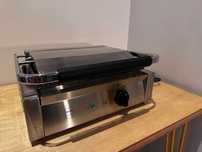 Grill kontaktowy ryflowany