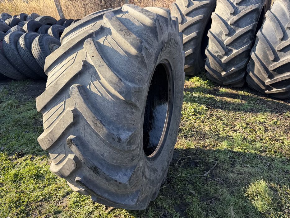 Opona 600/65R28 TAURUS