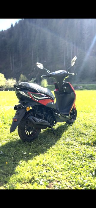 Скутер Jog 125cc