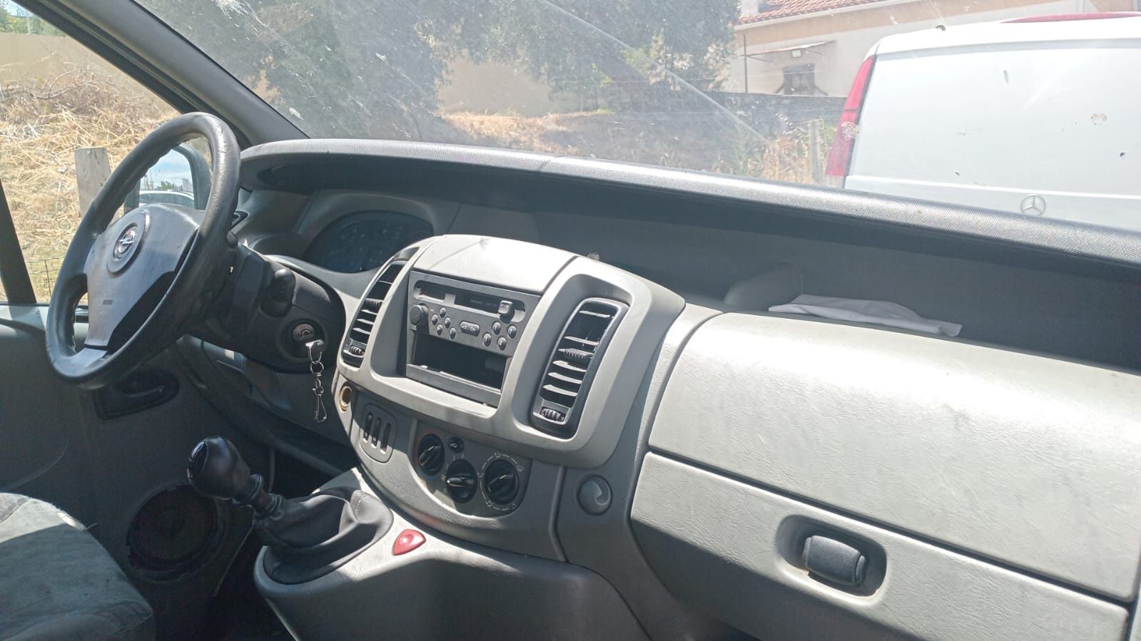Opel vivaro 1.9 Dti 101 CV PEÇAS Auto
