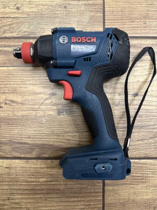 Klucz udarowy BOSCH GDX 180-Li - 2024r.