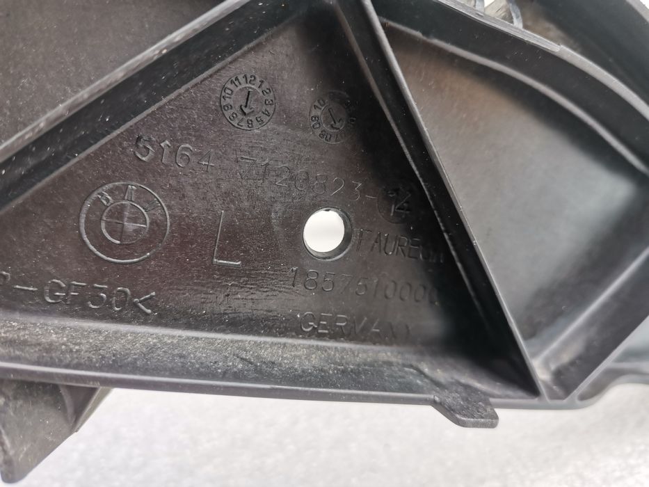 Кронштейн крепление фары BMW 1 E81 E82 E87 E88 04-13г.в оригинал