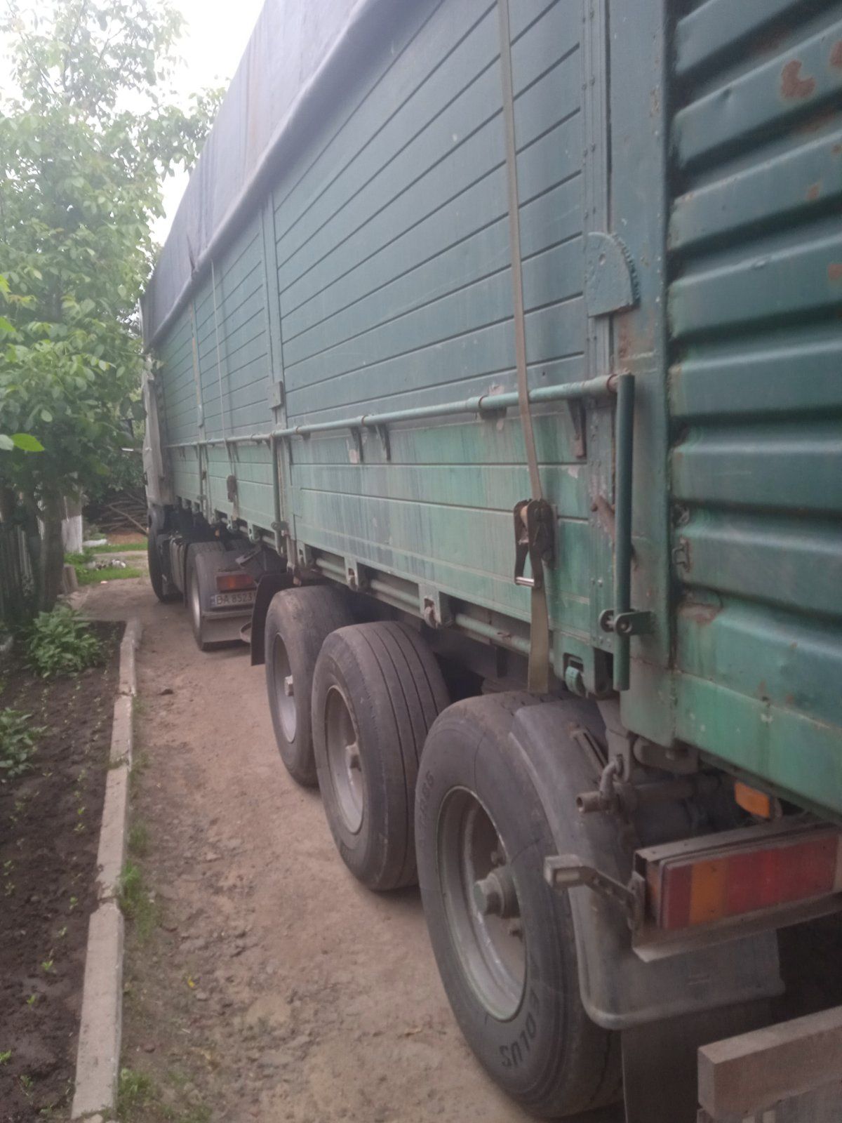 Полуприцеп цамосвал