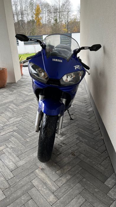 Motor Yamaha R6 2001