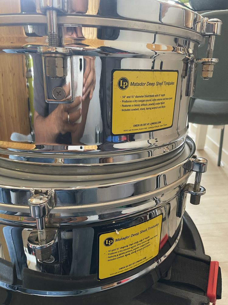 Vendo timbales LP 14/15 / bongô c suporte/ efeitos de percussão