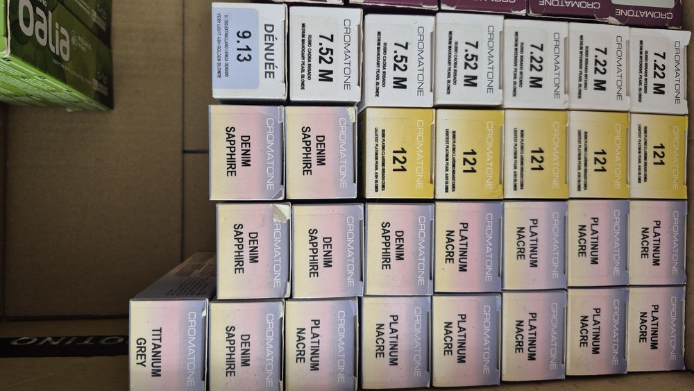 Farby montibello 44 szt