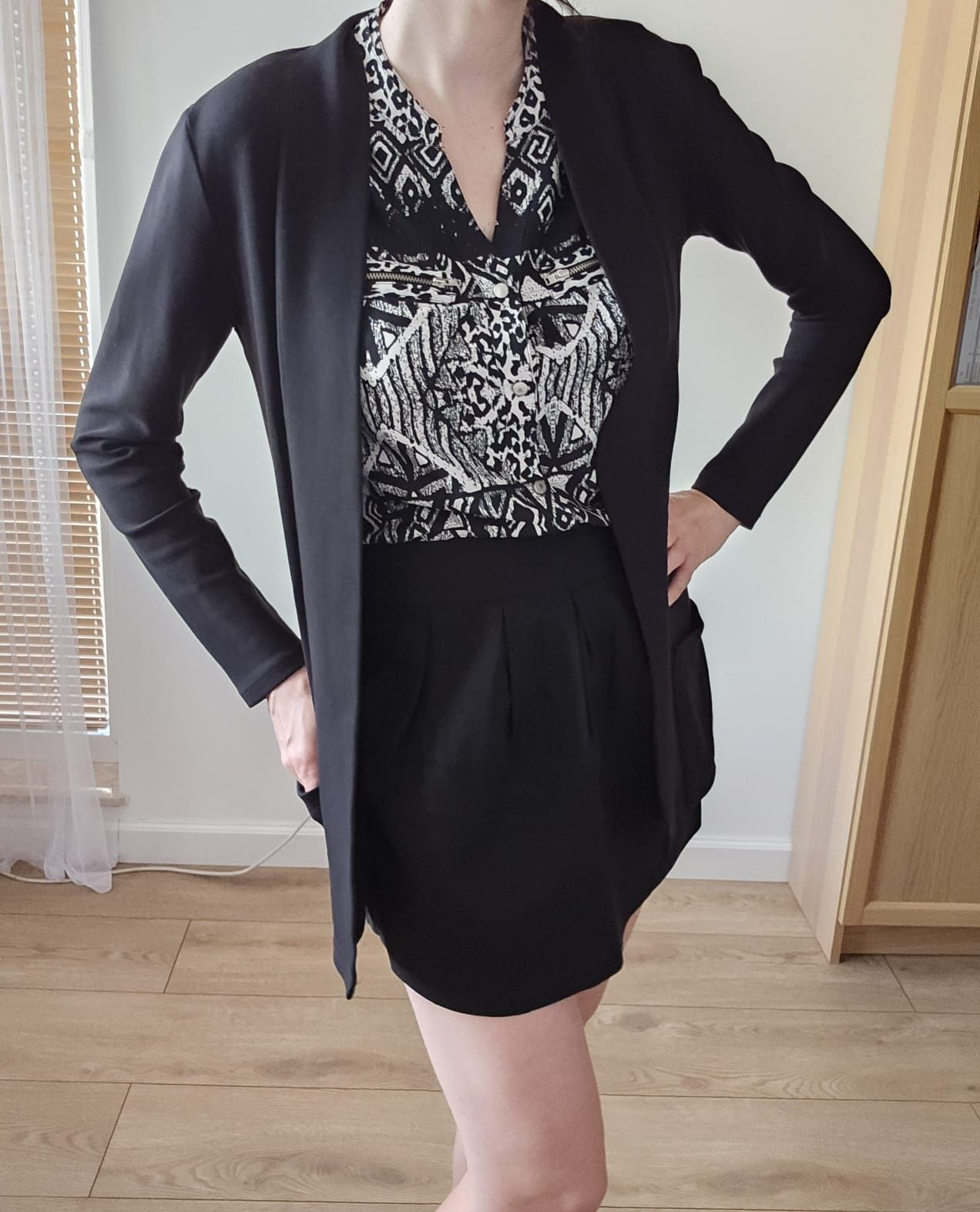 Czarna marynarka narzutka sweter Only S 36