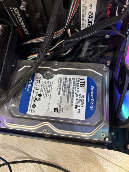 ПК на Ryzen 5 3600 и 1660 super