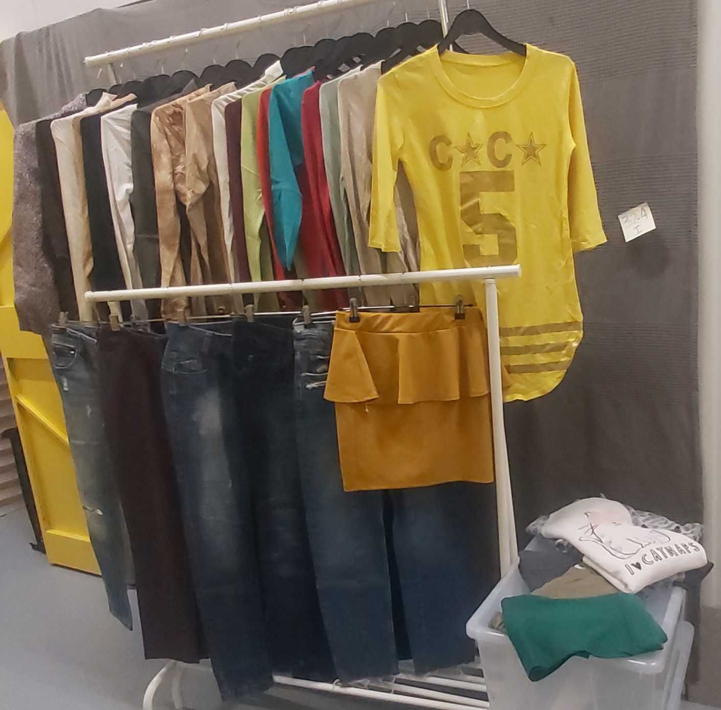 LOTES DE ROUPA 2a MÃO EM BOM ESTADO  DE SENHORA