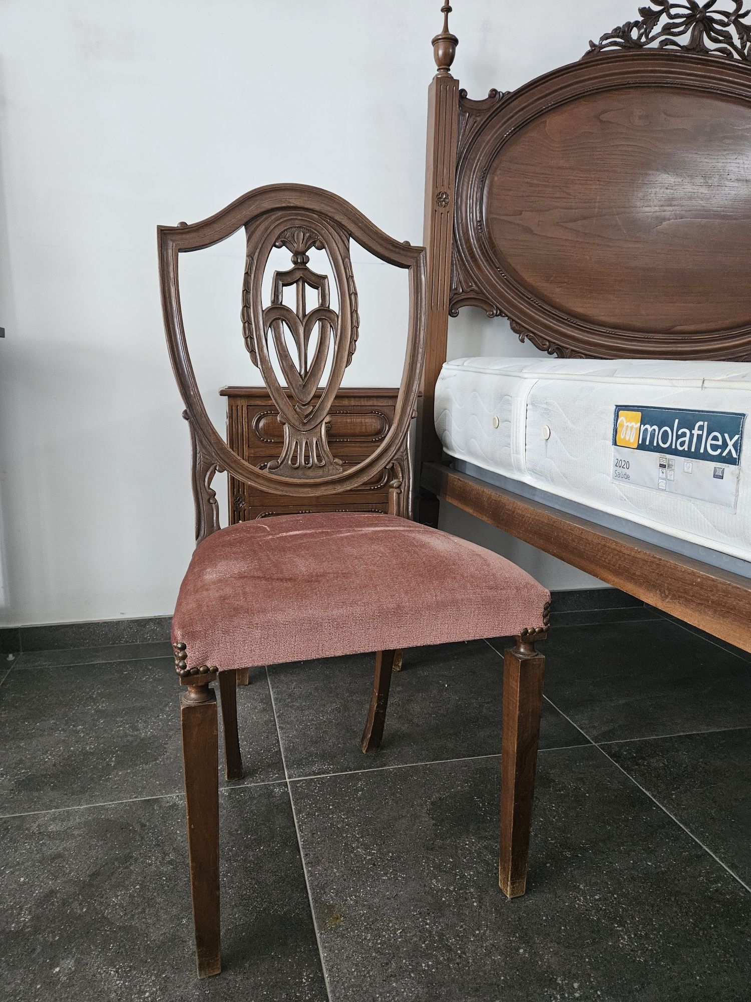 Mobilia completa de quarto D.Maria