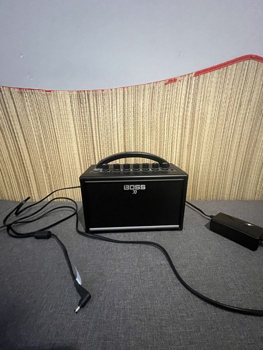 Wzmacniacz boss katana mini