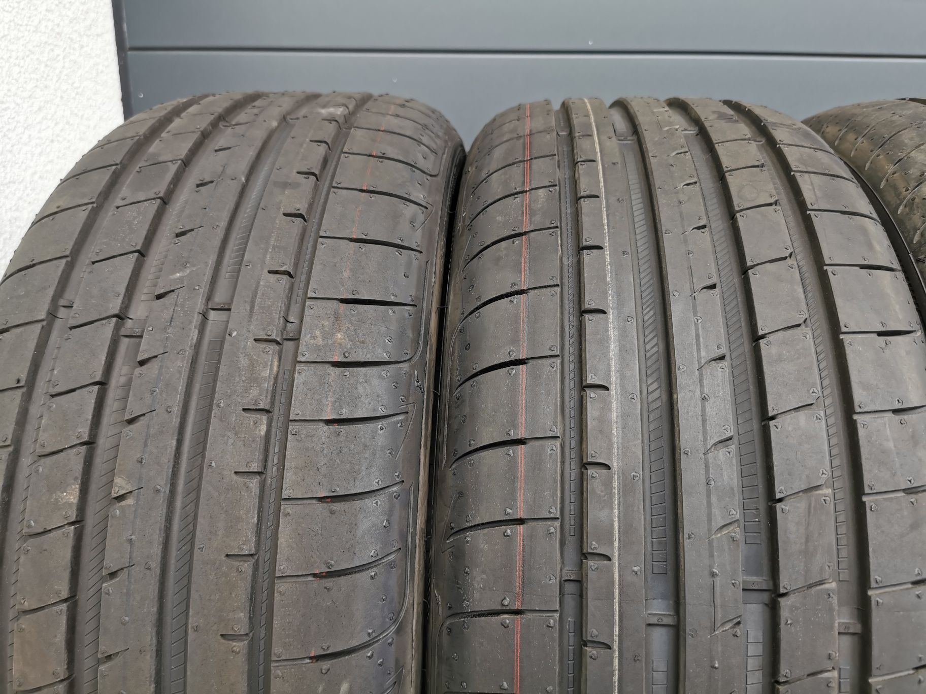 Opony Goodyear 235/45/19. 2022  NOWE