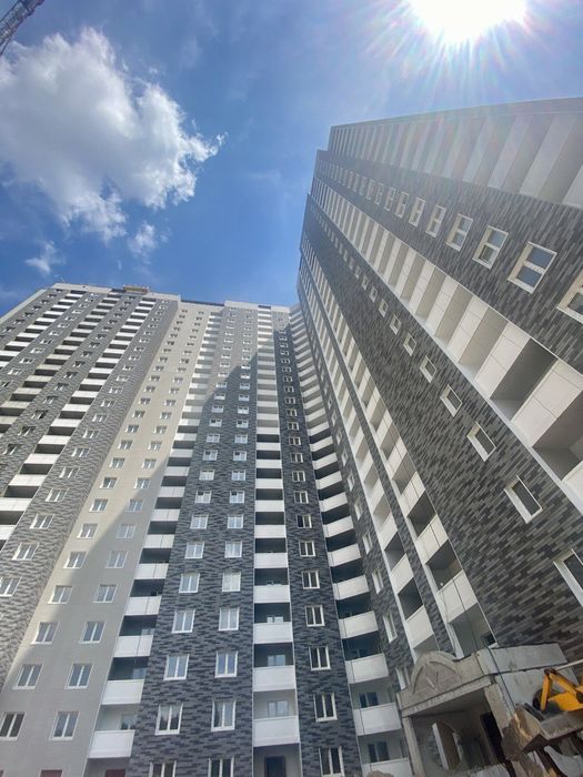 ЄОСЕЛЯ 49м2 з ремонтом жк Деснянський  Героїв енергетиків 43