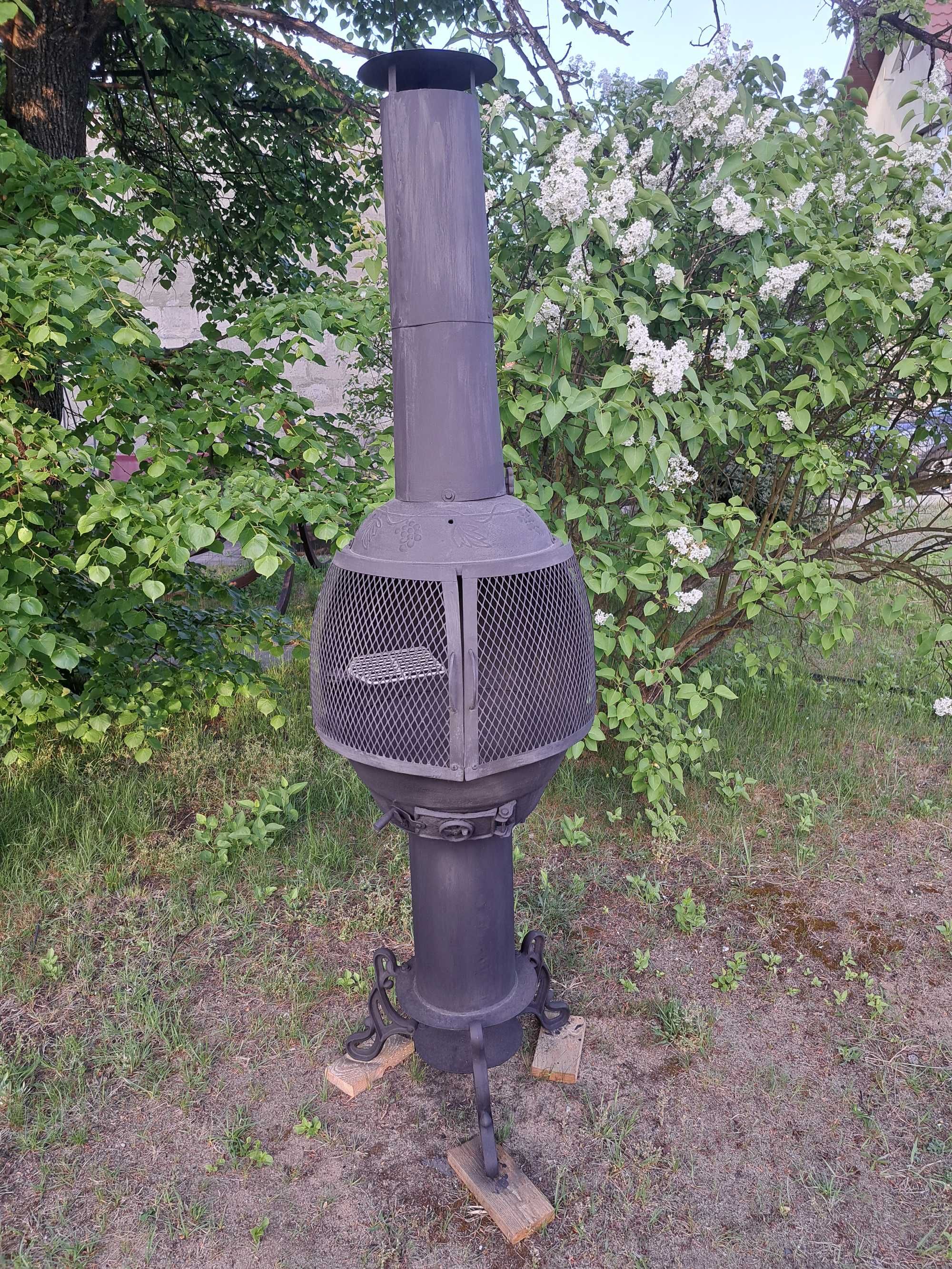 Grill żeliwny ozdobny