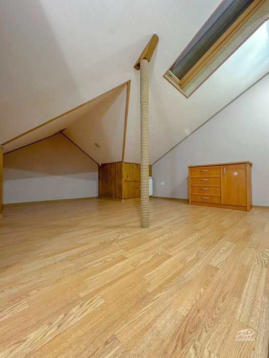 Таунхаус з ремонтом 75+20 м кв 3 кім. вул. Мейса Джеймса р-н Торгмаш