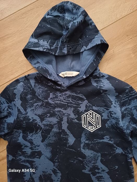 Кофта H&M 134см.