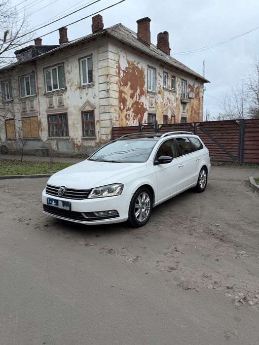 Volkswagen Passat b7 2012 год