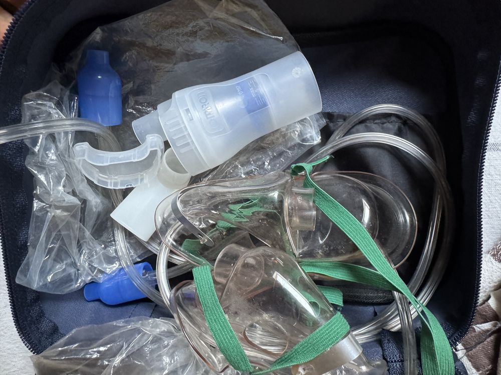 Nebulizador compressor OMRON