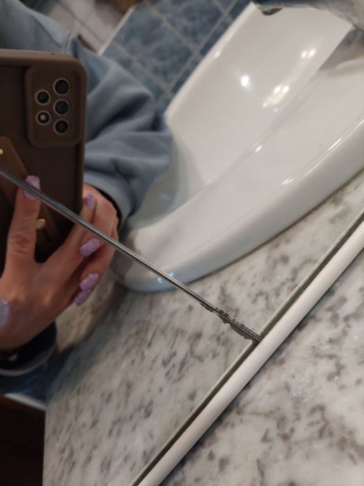 Дзеркало для ванної кімнати.