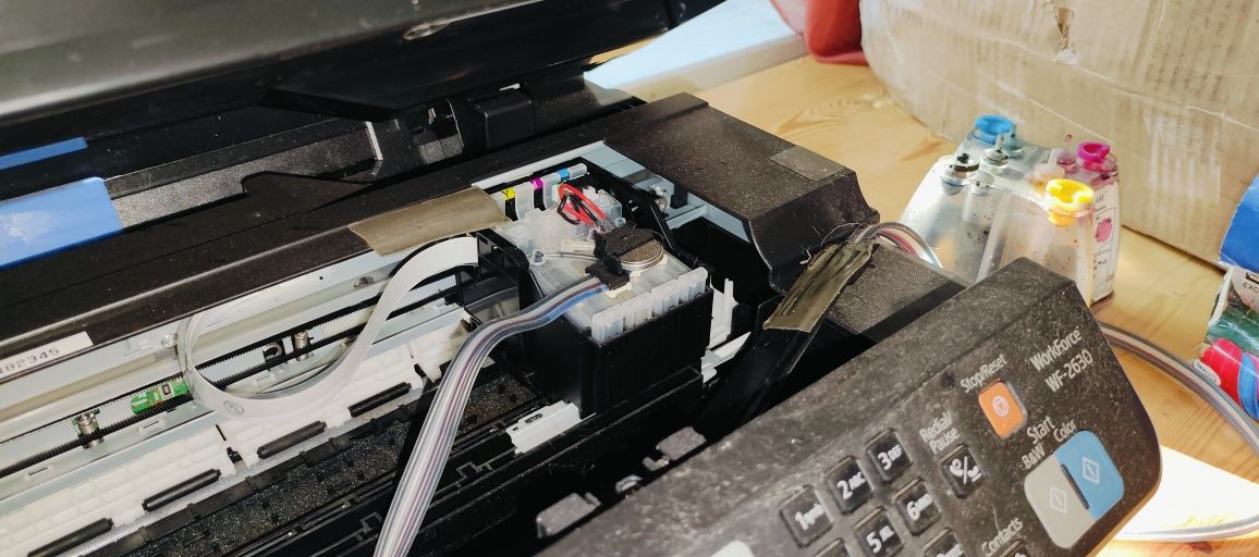 Принтер Epson wf 2630 wifi і автоподатчик + СМПЧ.
 
Довго стояв в коро