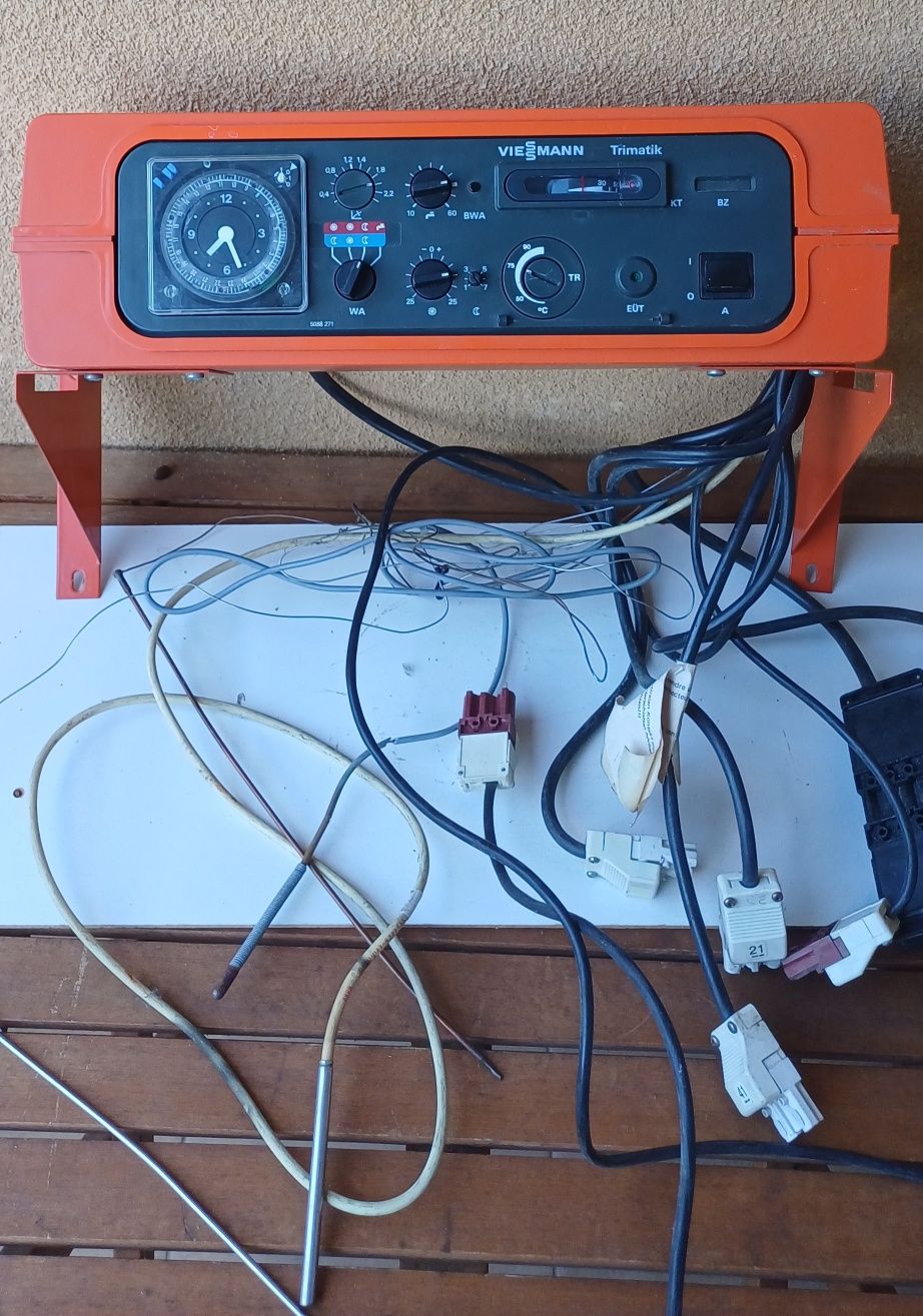 Viessmann Trimatik sterownik regulator programator.
