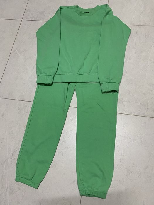 Продам новый костюм на флисе