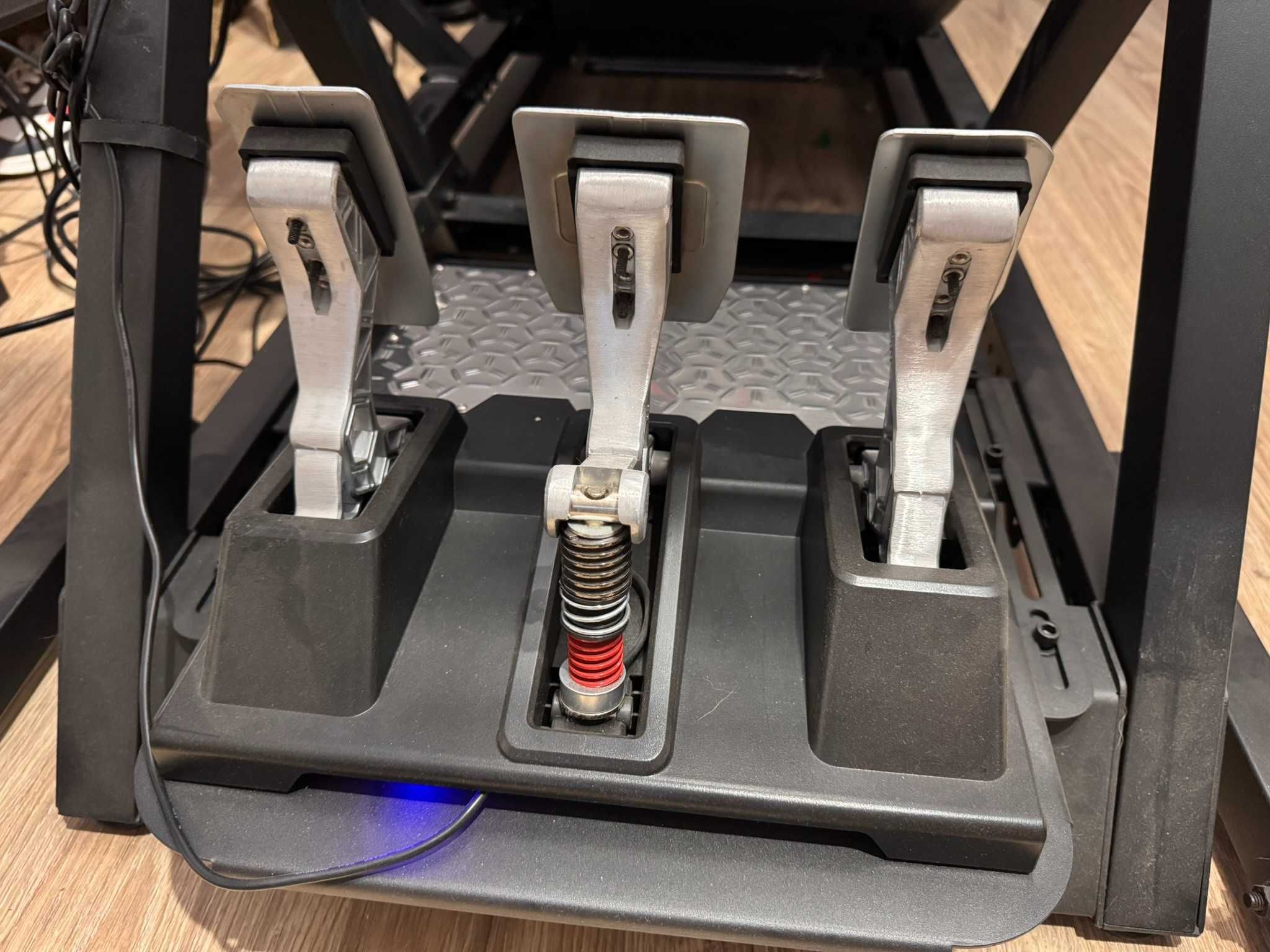 Cały zestaw SimRacing - Thrustmaster TS-XW Racer PC/Xbox
