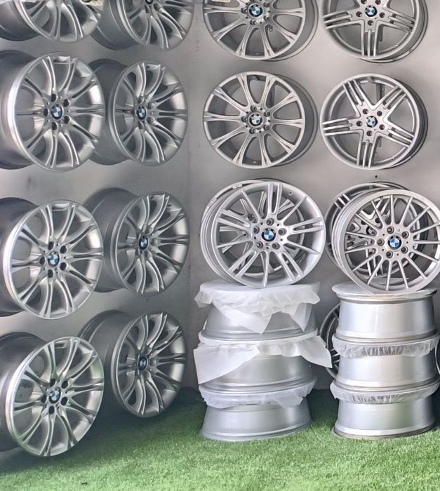 Jantes 18 bmw originais style 32 completamente novas dupla medida