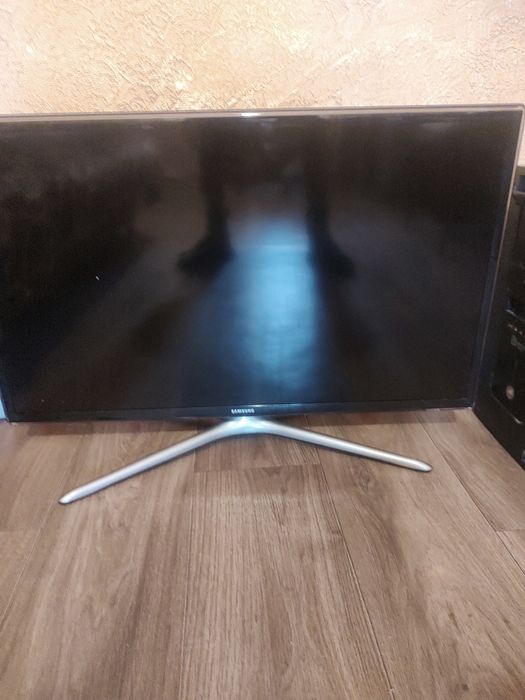 Продам телевизор Samsung